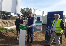 La Junta afirma que la economía de Huelva «está en riesgo» por «la dejadez del Estado con el agua»