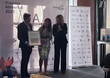Imagen secundaria 1 - Alimental y la Fundación Caja Rural del Sur reconoce la labor de las empresas y personas que posibilitan el desarrollo de Huelva