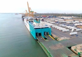 El Puerto de Huelva trabaja en combinar las autopistas marítima y ferroviaria para «ganar en conectividad»
