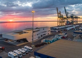 El tráfico total en el Puerto de Huelva sube casi un 4% entre enero y julio respecto al año pasado