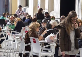 Las ventas han caído entre un 5 y un 10% en Huelva este verano: «Los que han venido  se han quedado en el hotel»