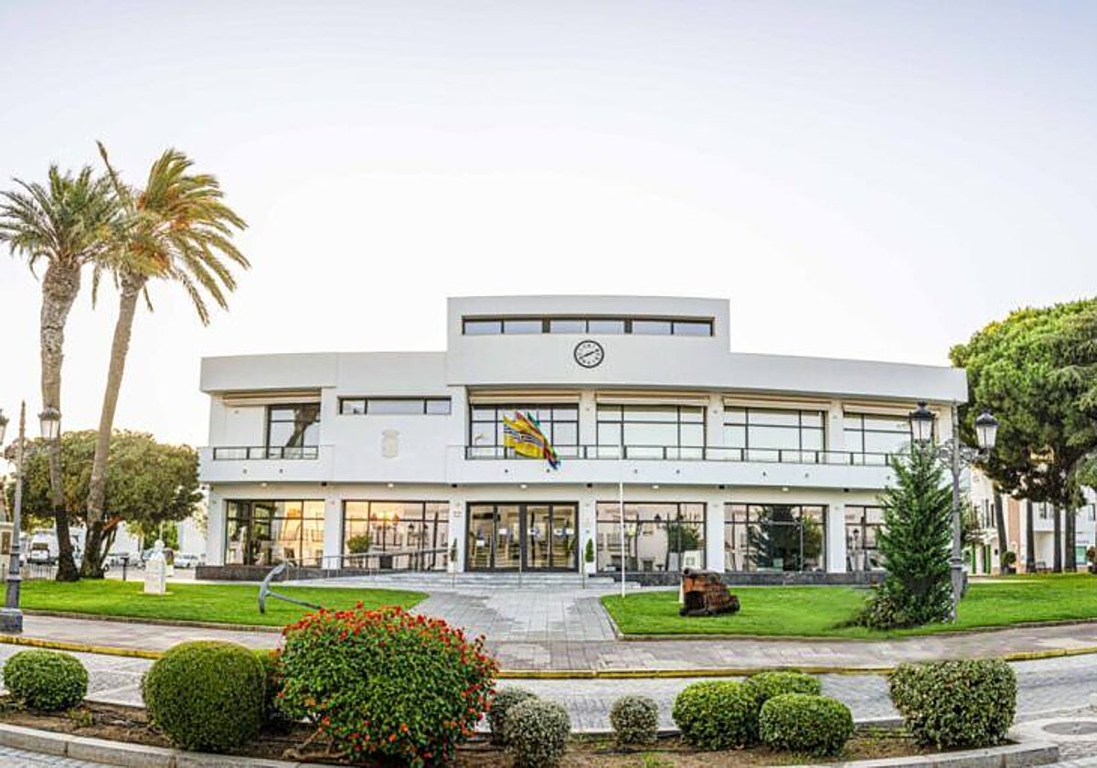 Vista general del Ayuntamiento de Isla Cristina