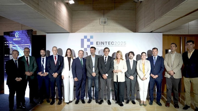 Autoridades, en la inauguración del encuentro
