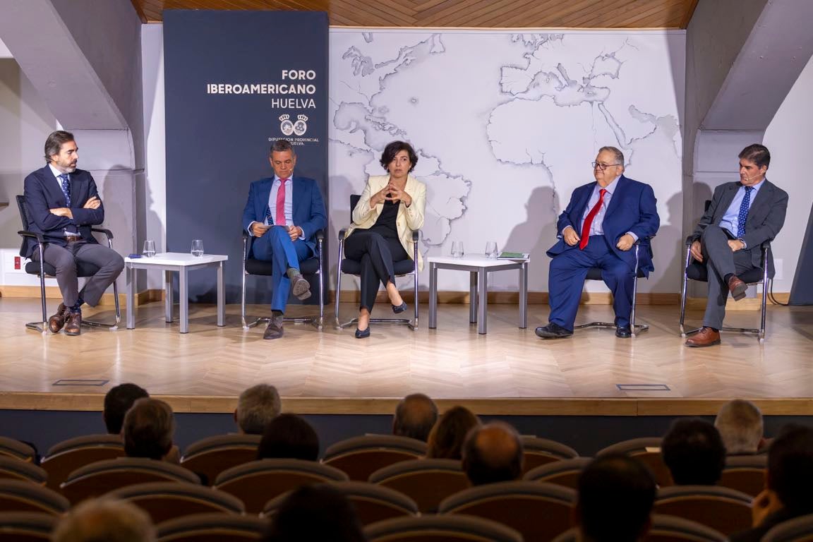 El I Foro Nacional de Minerales Críticos, en imágenes