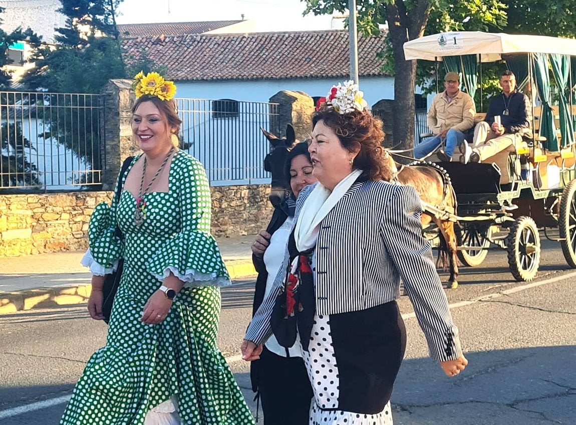 La salida de la hermandad de Valverde del Camino 2024, en imágenes
