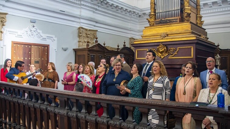Huelva, cuatro meses de ensayo para rezar cantando a la Virgen del Rocío en la Pontifical