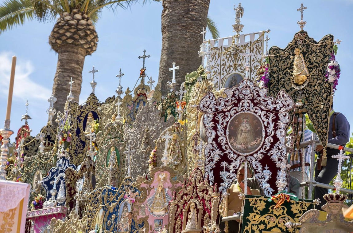 La misa pontifical del Rocío 2024, en imágenes