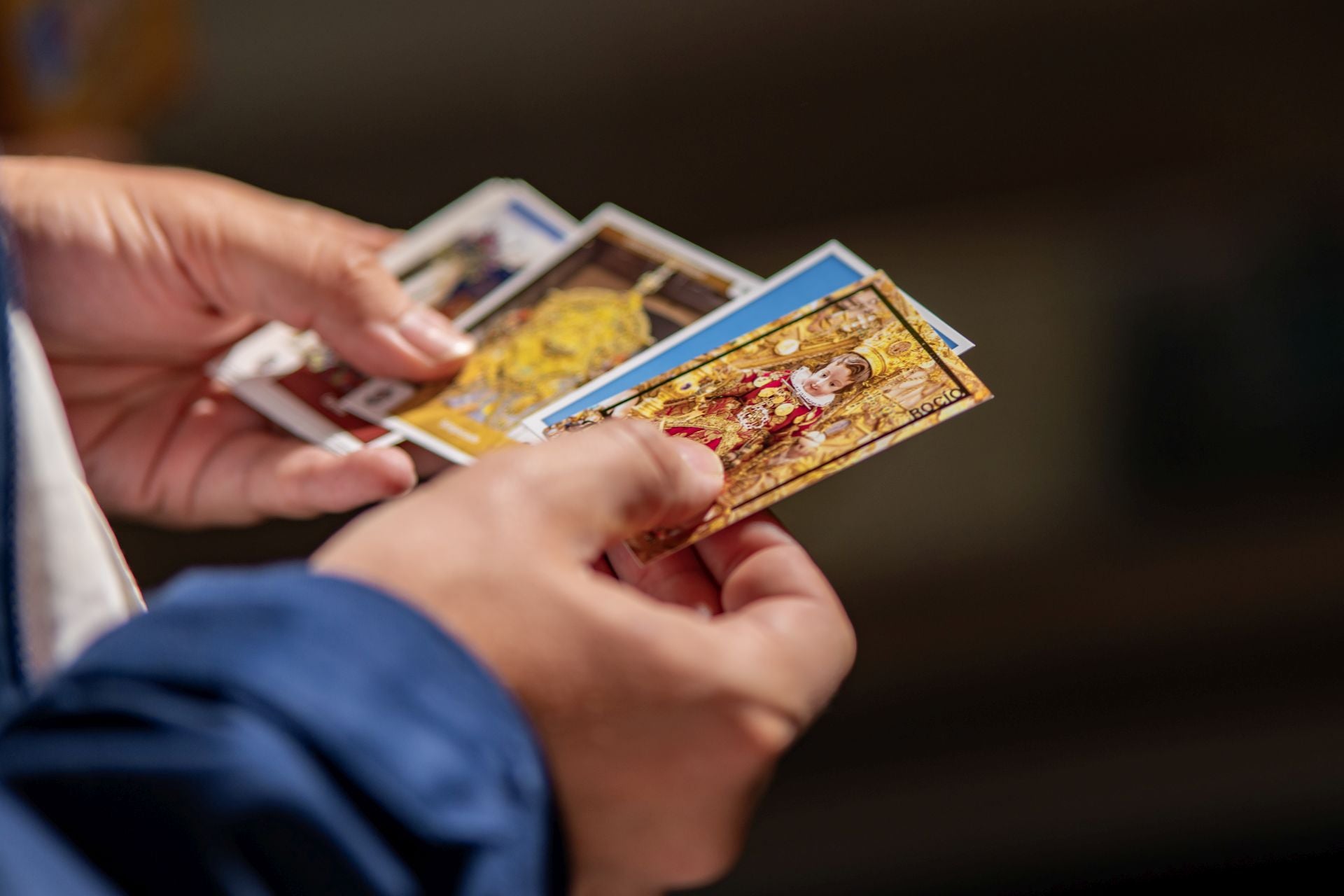La presentación de las HolyCards del Rocío, en imágenes