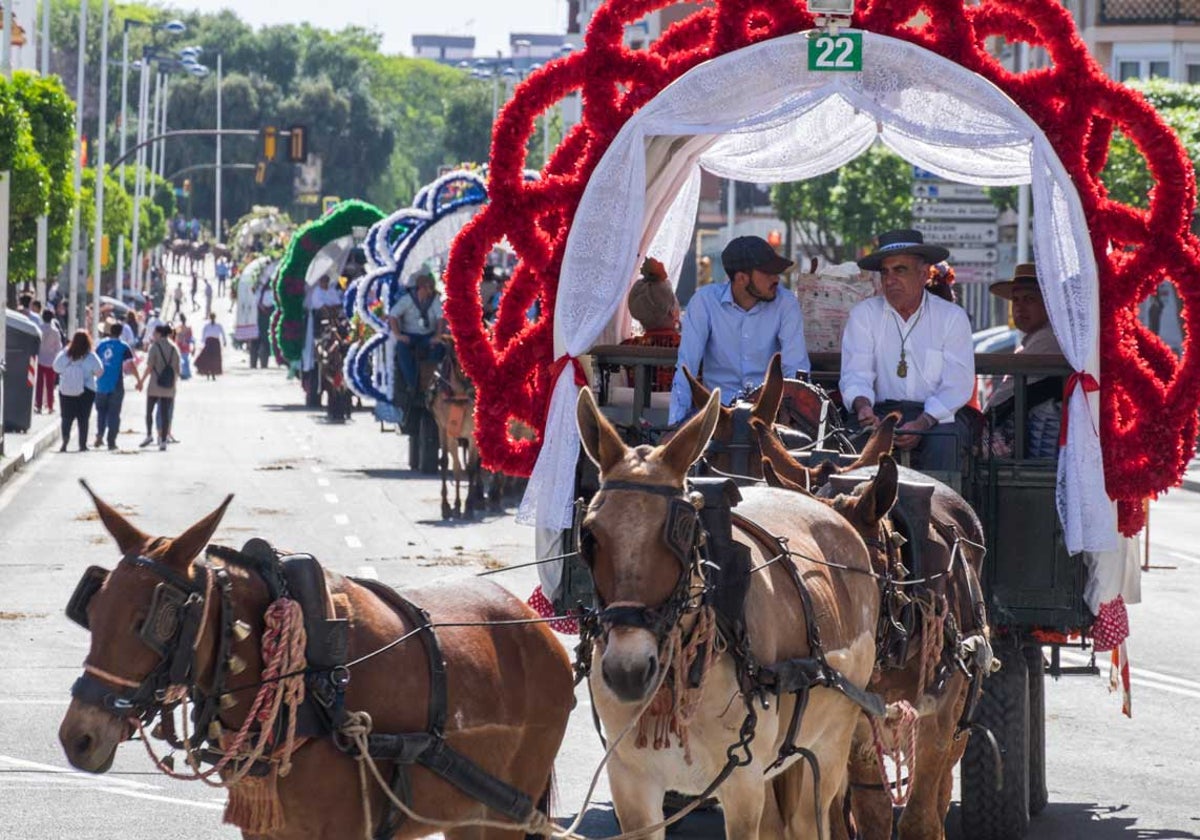 Carretas de las Hermandad de Huelva por la Alameda Sundheim