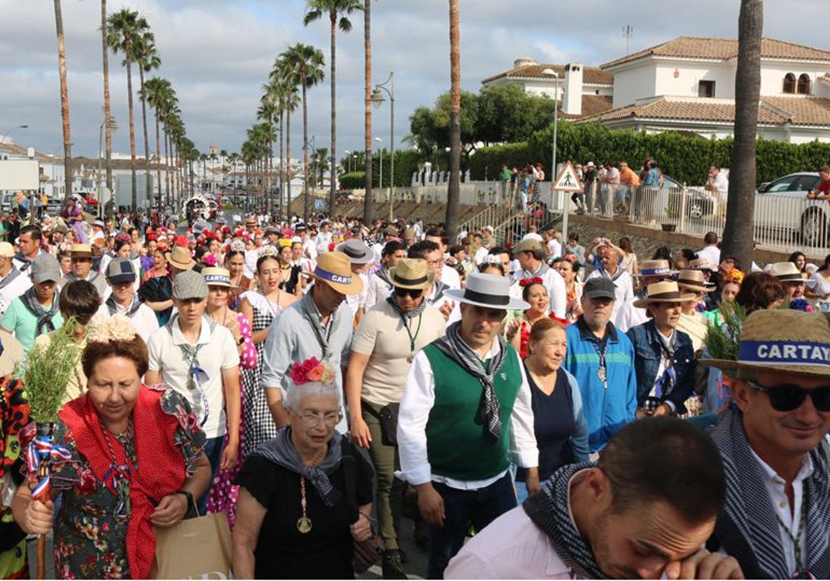 Peregrinos de la Hermandad del Rocío de Cartaya, iniciando su camino este miércoles
