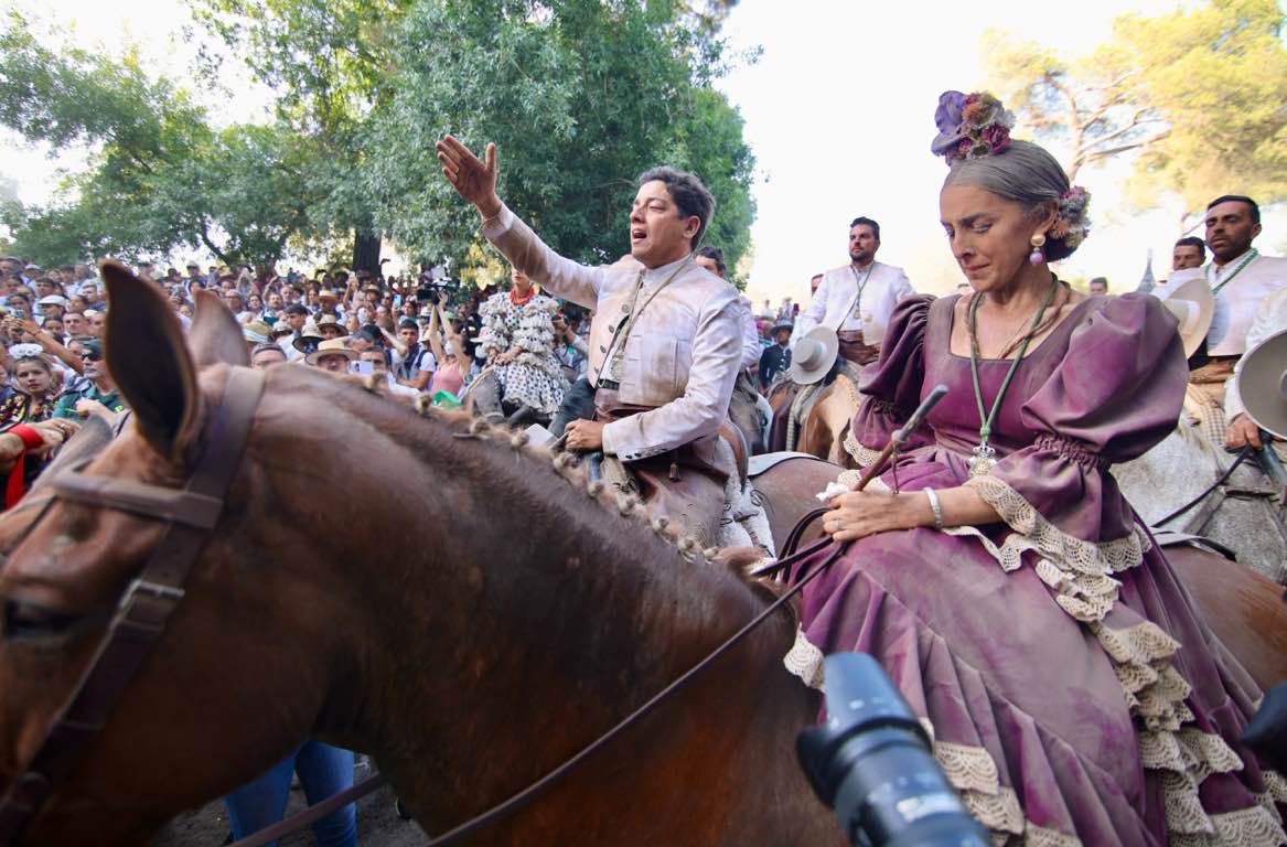 El paso de la Hermandad de Huelva por la Charca, en imágenes