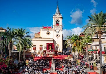 La Hermandad del Rocío de Huelva culmina su misión jubilar con la pontifical en la Plaza de San Pedro