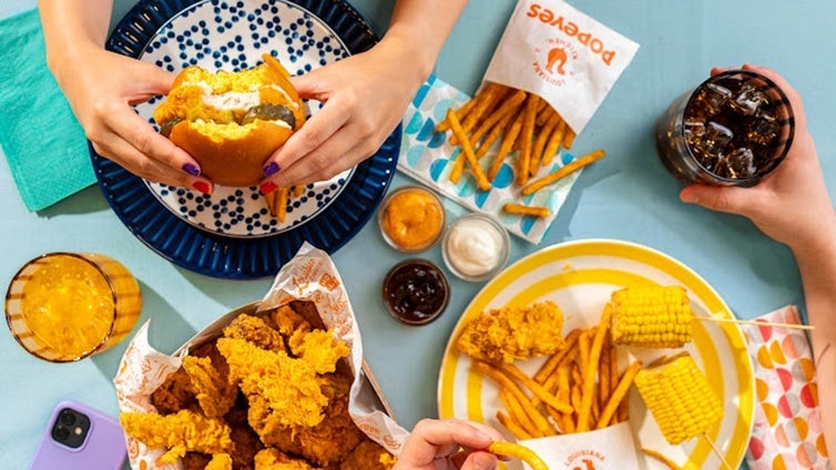 Popeyes ya tiene fecha de apertura para su primer local en Huelva en el centro comercial Holea