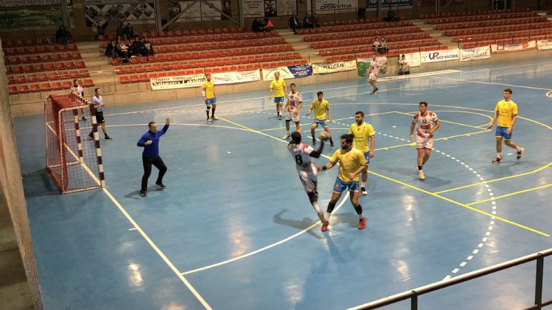 El líder somete al PAN Moguer tras el descanso (25-18)