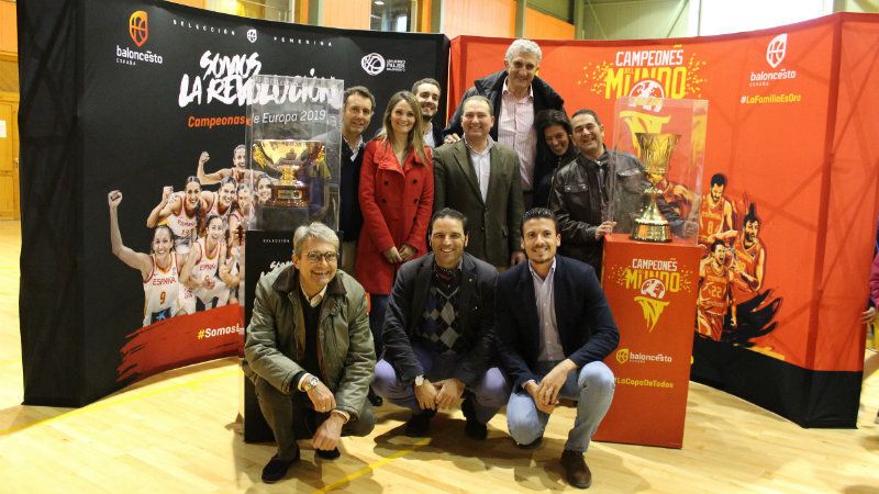 Fernando Romay, padrino de honor en la jornada inaugural del Campeonato de España Infantil y Cadete