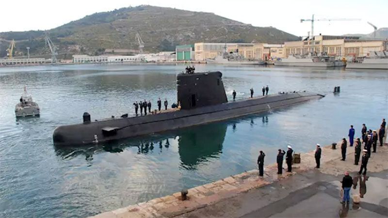 La Armada abrirá al público el submarino 'Tramontana' durante su visita a la capital