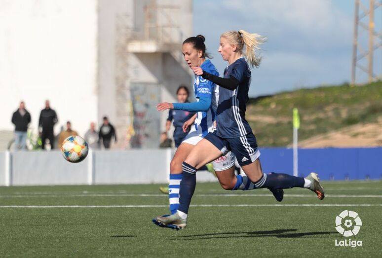 El Sporting Huelva, un flan en defensa (1-3)