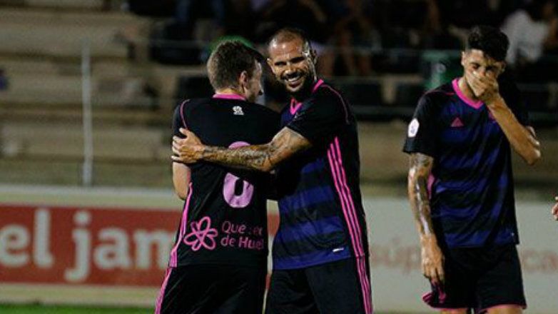 Con Nano y Borja García ya hay seis futbolistas apercibidos de sanción en el Recre