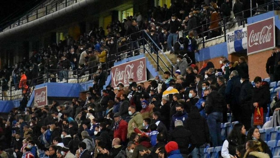 Haga frío o calor, la afición decana siempre es la mejor