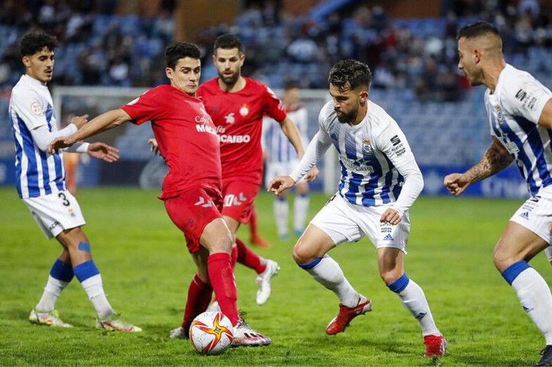 Primera (y muy seria) bofetada (1-2)