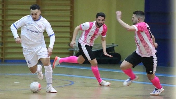La Palma peleará por el ascenso y el Villalba por no bajar