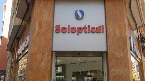 Soloptical busca a cuatro empleados para su establecimiento en la calle Gravina