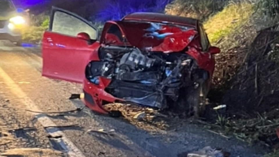 Un muerto y cuatro heridos tras chocar frontalmente dos turismos en Almonte