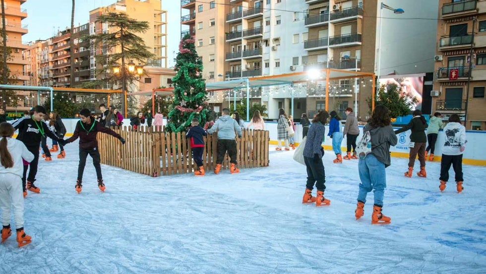 La pista de hielo de la Isla Chica seguirá abierta hasta el 28 de enero