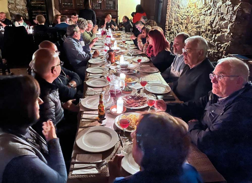La Asociación Lieva recupera la Velada de Poesía Erótica de Galaroza