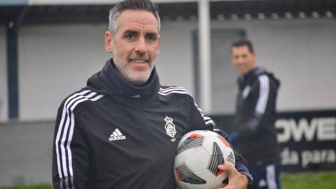 A Abel Gómez no le preocupa no tener los puestos doblados