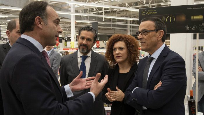 ‘Que sea de Huelva’ llega a Carrefour con una cuidada selección de productos onubenses