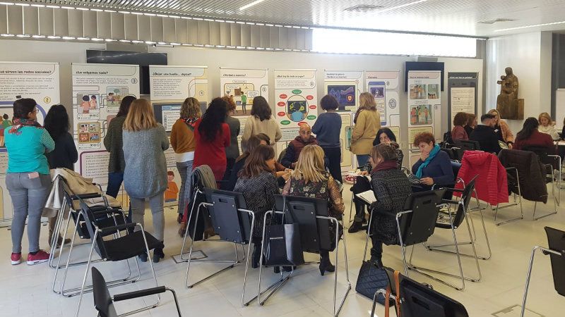 La implicación de los progenitores, principal conclusión de las sesiones formativas sobre el uso saludable de las nuevas tecnologías
