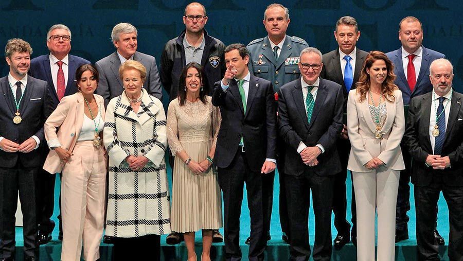 El PSOE lamenta que la Junta no considere a ningún onubense digno de ser distinguido el 28-F