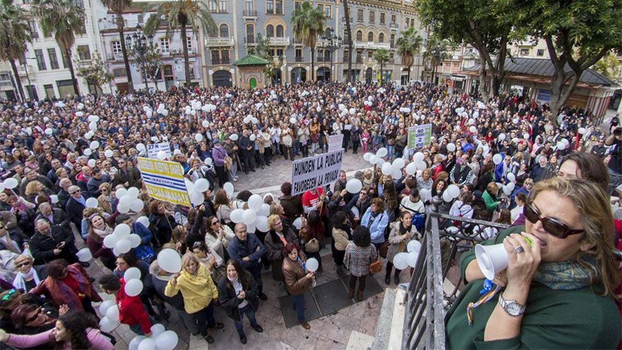 La junta directiva de 'Por una sanidad digna' muestra 'su apoyo' a su presidente y rechaza su dimisión