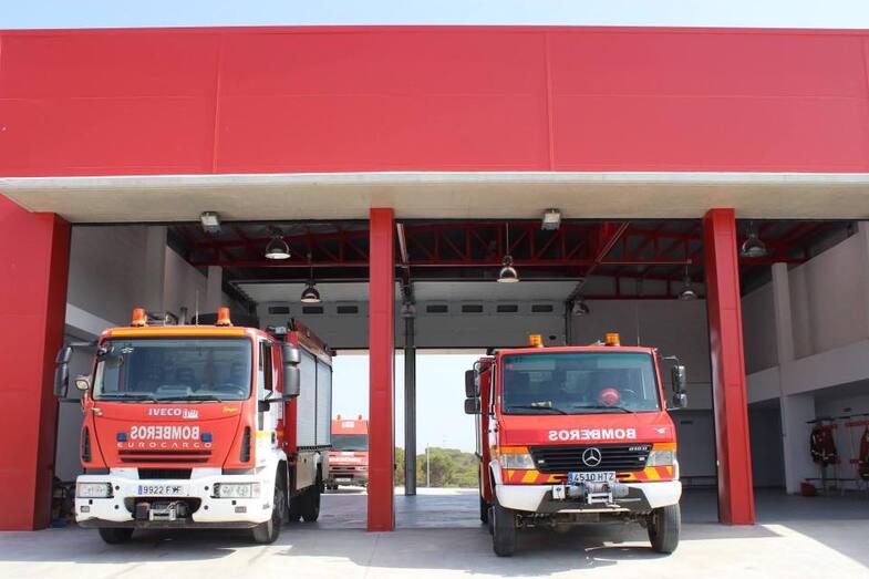 Fallece un perro en el incendio del salón de una vivienda próxima a Pozo del Camino