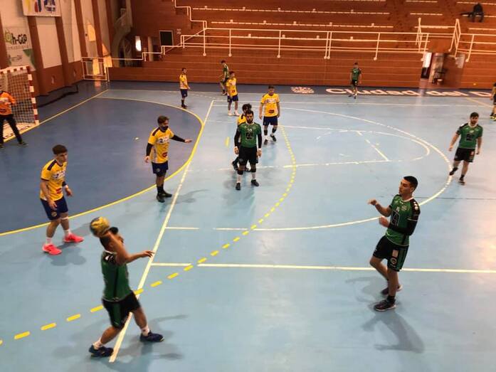 El PAN Moguer sigue de dulce (23-22)
