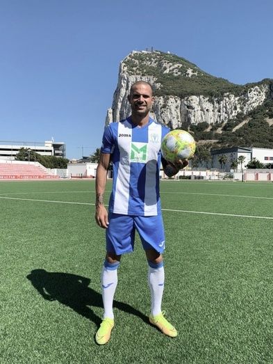 El exrecreativista Nano, líder en Gibraltar