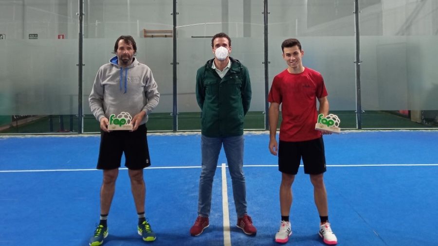 Camilo Bel-Álvaro García y Elena Ramírez-Carolina Fernández, campeones provinciales absolutos