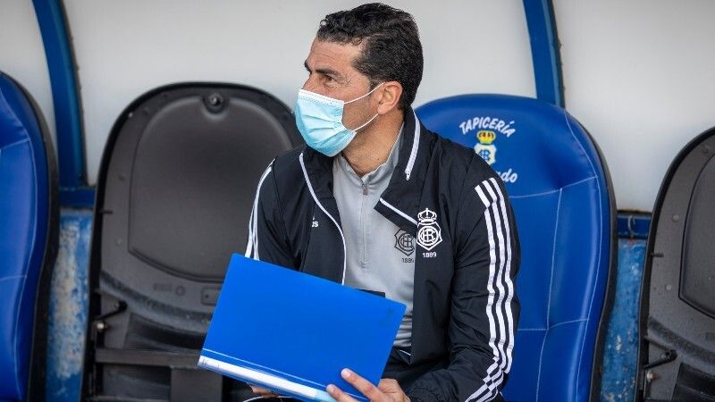 Juanma Rodríguez: 'El aficionado está viendo que el equipo suda, quiere, lucha y corre hasta el final'