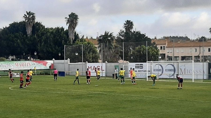 Otro punto de oro para el Cartaya en Los Barrios (1-1)