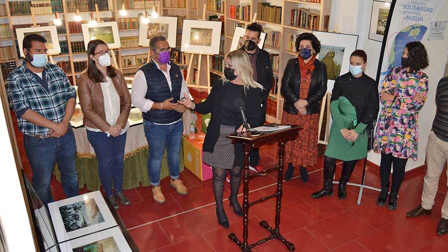 El Centro de Mayores de San Juan acoge la exposición ‘Huelva con Solentiname’