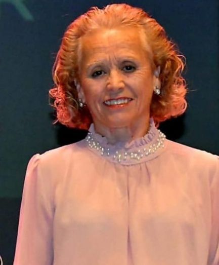 Belli 'Pinto', Luisa Bonilla, Fernanda Estévez, Sor Rosario y Sor Concepción, premiadas en Punta por el Día de la Mujer