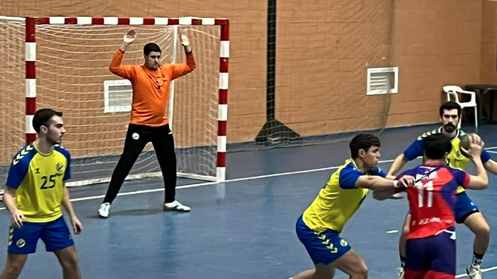 Un grandioso PAN Moguer tumba al líder Aguilar en un vibrante duelo (25-24)