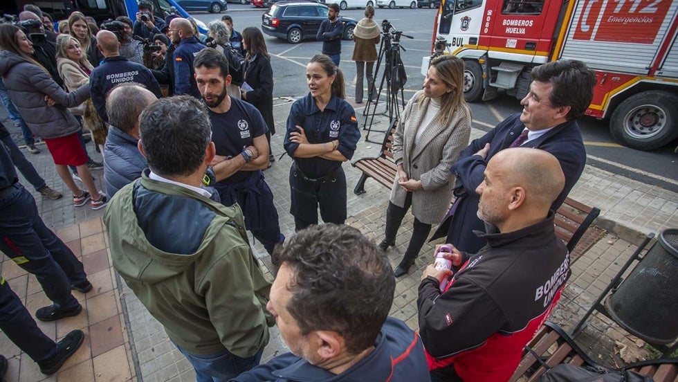 Los bomberos onubenses que participaron en las tareas de rescate en Turquía ya están en casa