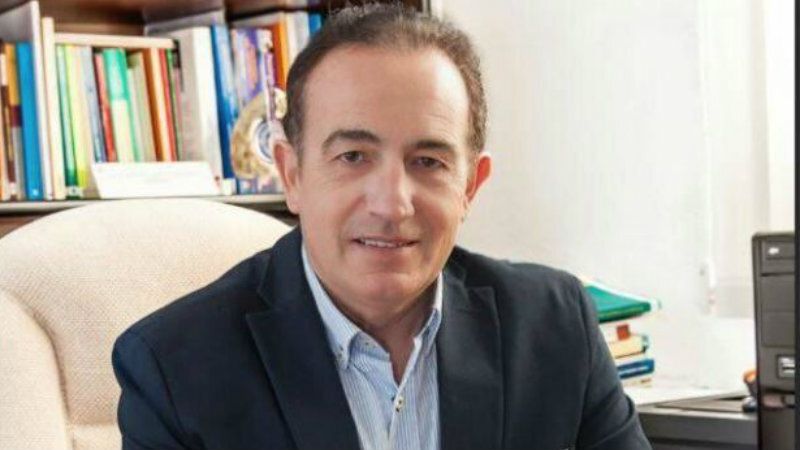 Acosta presenta ‘Más que aprender. Saber hacer’ en Rociana