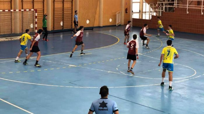 El equipo juvenil del PAN Moguer se clasifica como primero para la fase de ascenso