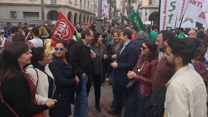 El PSOE pide a Imbroda que 'dimita por dignidad' o que lo cesen 'por incompetente'