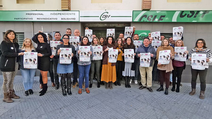La precariedad se ceba con las mujeres: seis de cada diez contratos temporales en el sector público son para ellas