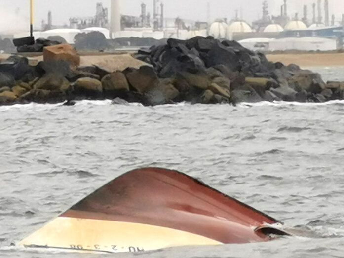 Mueren dos de los marineros rescatados en el naufragio de Punta Umbría
