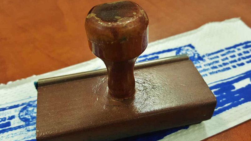 Los notarios y el Registro de la Propiedad no pueden cerrar al ser un servicio público